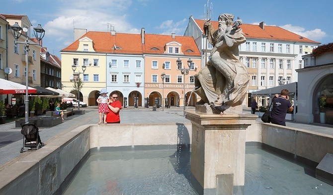 Neptun na gliwickim rynku stanął w 1794 roku jako symbol... dostępu miasta do morza.