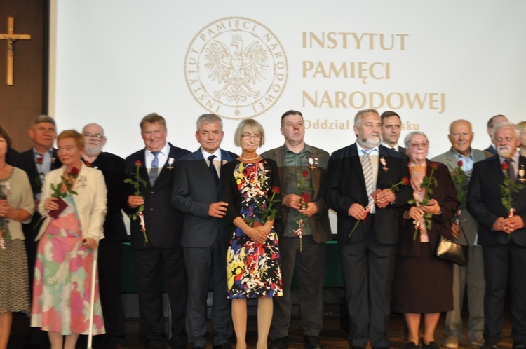 Odznaczeni bohaterowie "Solidarności"