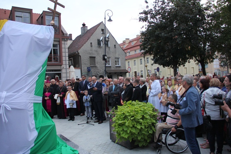 Poświęcenie pomnika patrona Zielonej Góry