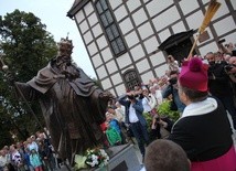 Poświęcenie pomnika patrona Zielonej Góry