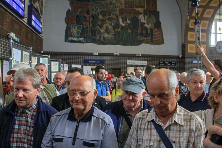 Znaczki pocztowe z okazji 100-lecia parowozowni w Kędzierzynie-Koźlu