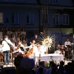 Koncert Uwielebienia