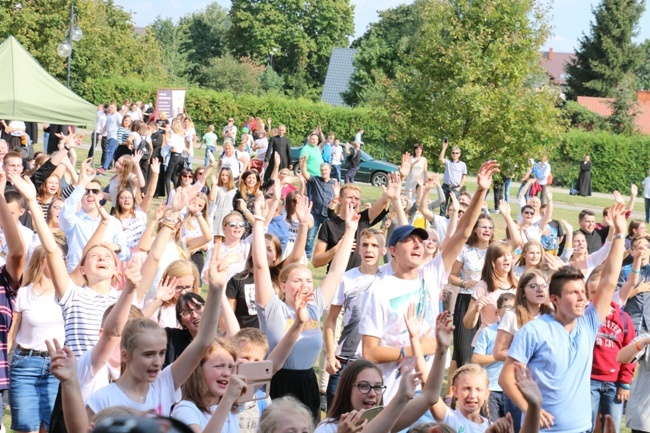 Pielgrzymka Służby Liturgicznej i Ruchu Światło-Życie