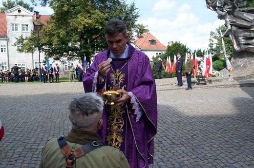 Nie możemy żyć, nie pamiętając