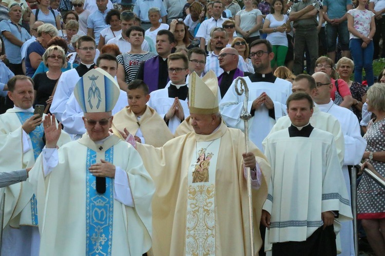 40. rocznica koronacji figury Matki Bożej Kębelskiej