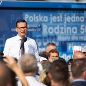 Mateusz Morawiecki spotkał się z mieszkańcami Łowicza