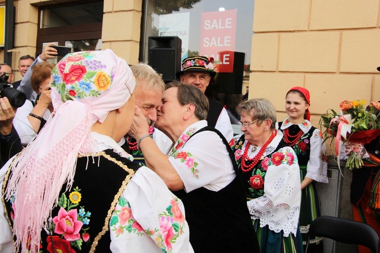 Odsłonięcie Gwiozd Łowickich