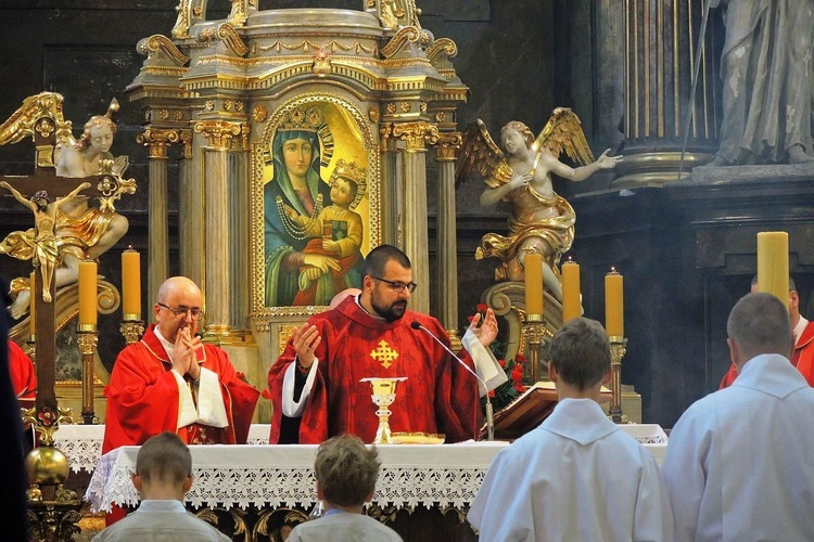 Inauguracja roku szkolnego z bp. Piotrem Gregerem w Cieszynie