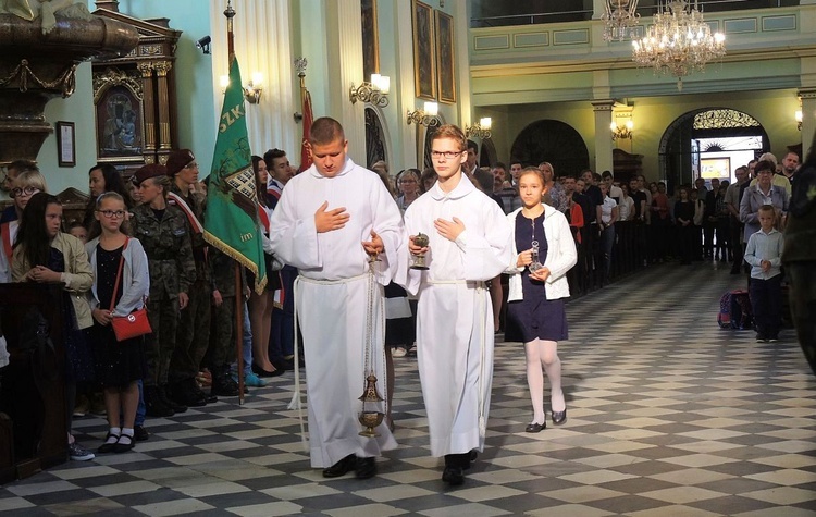 Inauguracja roku szkolnego z bp. Piotrem Gregerem w Cieszynie