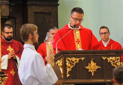 Inauguracja roku szkolnego z bp. Piotrem Gregerem w Cieszynie