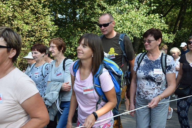 Pielgrzymka z Nowego Miasta nad Pilicą do Studzianny