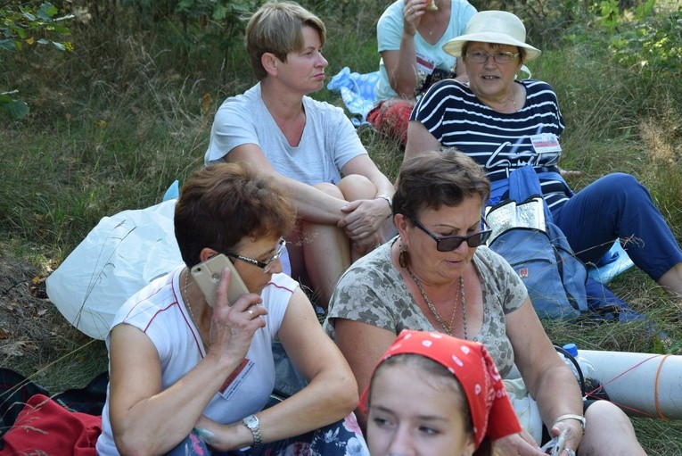 Pielgrzymka z Nowego Miasta nad Pilicą do Studzianny
