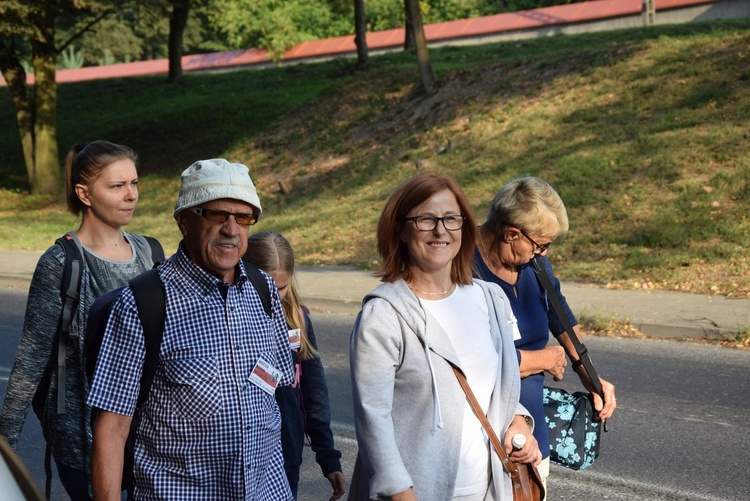 Pielgrzymka z Nowego Miasta nad Pilicą do Studzianny