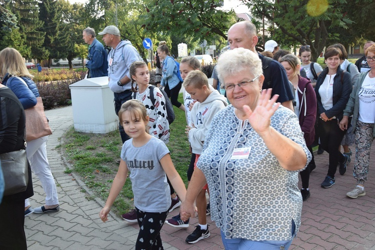 Pielgrzymka z Nowego Miasta nad Pilicą do Studzianny