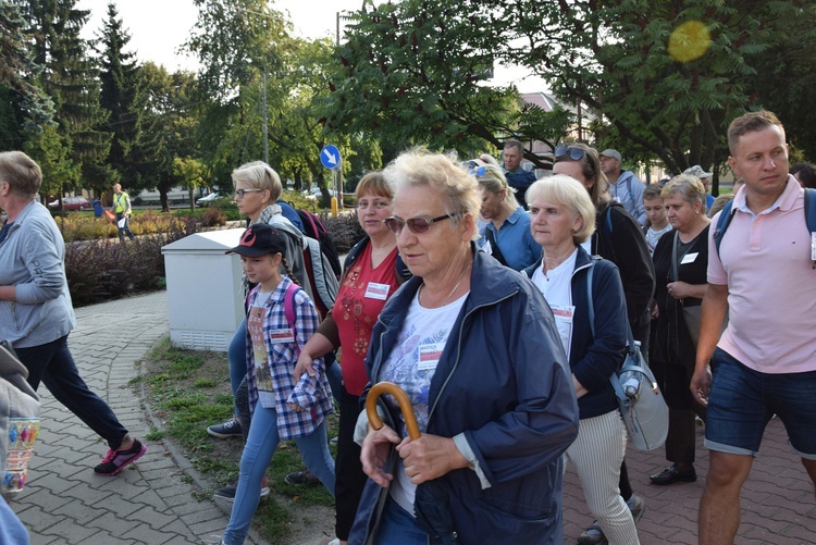 Pielgrzymka z Nowego Miasta nad Pilicą do Studzianny