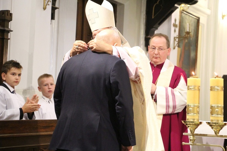 Otwarcie nowego budynku szkoły katolickiej w Kutnie