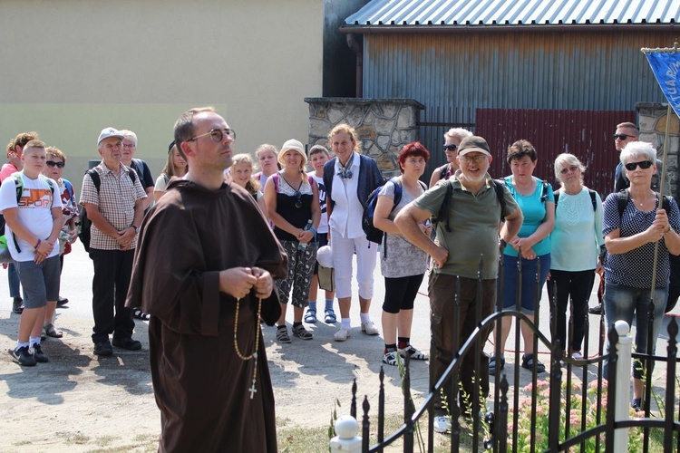 Patriotyczne pielgrzymowanie 