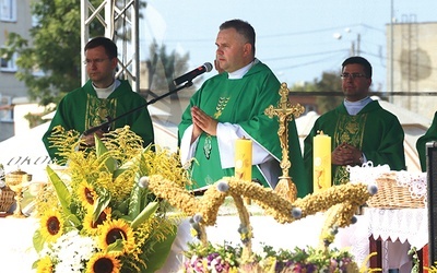 ▲	Dożynki w Bałoszycach odbyły się ponownie po 14 latach przerwy.