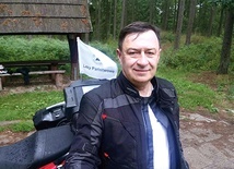 3700 km wokół Niepodległej