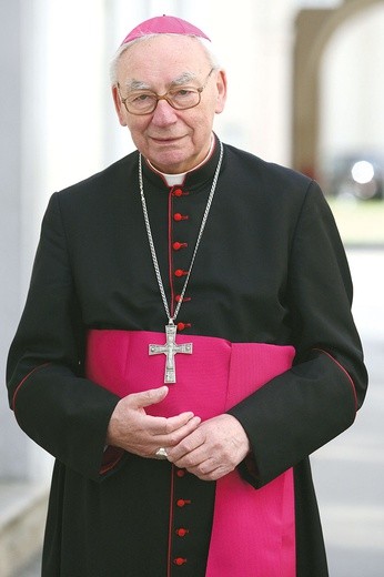 Arcybiskup Szczepan Wesoły (1926–2018).