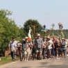 W ubiegłym roku statyści stworzyli na potrzeby filmu grupę pątników, włączając się w pieszą pielgrzymkę diecezji radomskiej na Jasną Górę