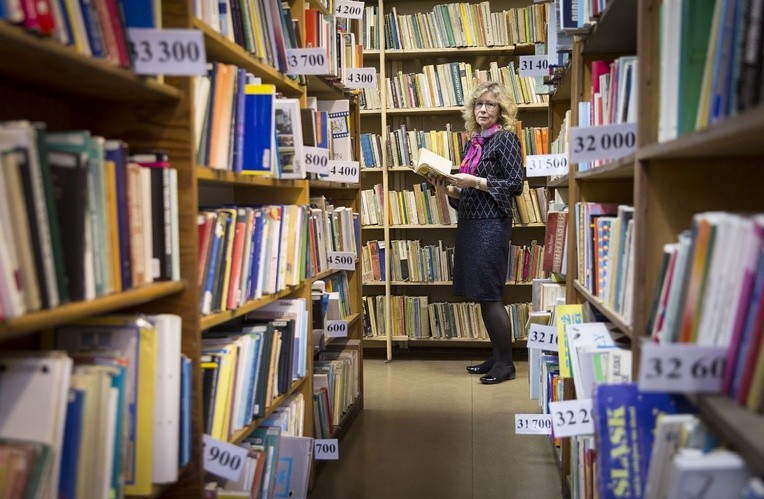 Ponad 3 tys. osób potrzeba do pobicia rekordu Guinessa w czytaniu