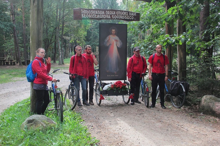 Karawana Bożego Miłosierdzia na Górze Polanowskiej