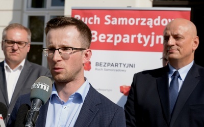 Dominik Hebda ogłasza hasło swej kampanii: "Młodość, bezpartyjność, przyszłość"