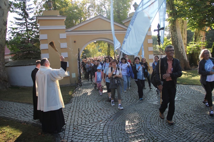 Pielgrzymka ze Świebodzina do Rokitna