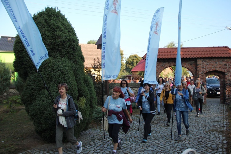 Pielgrzymka ze Świebodzina do Rokitna