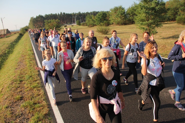 Pielgrzymka ze Świebodzina do Rokitna