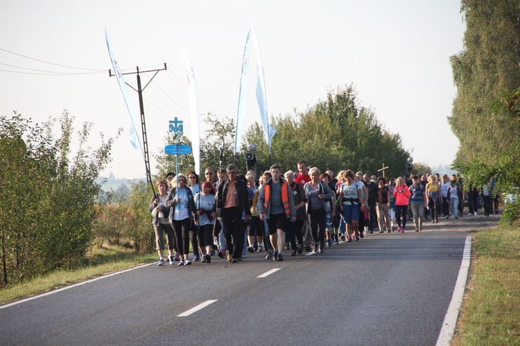 Pielgrzymka ze Świebodzina do Rokitna