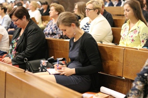 Katecheci w katedrze Chrystusa Króla