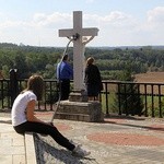 Sanktuarium Matki Bożej Jutrzenki Nadziei pełne wiernych