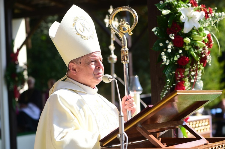 Odpust i dożynki diecezjalne w Gietrzwałdzie