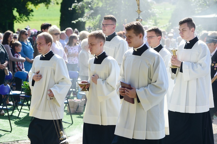 Odpust i dożynki diecezjalne w Gietrzwałdzie