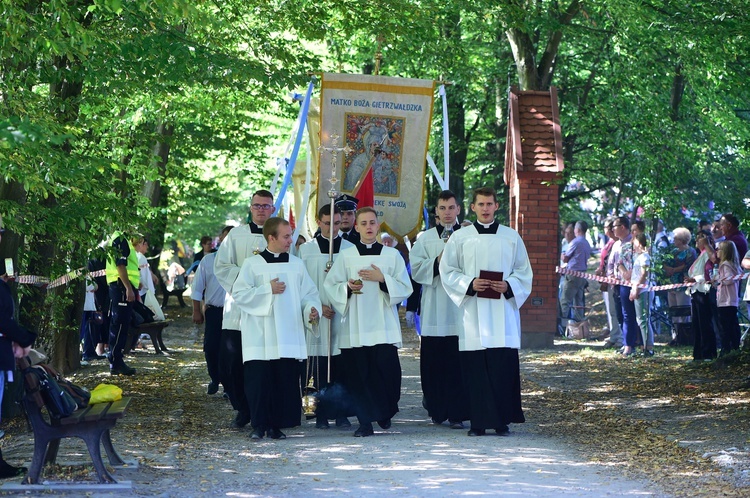 Odpust i dożynki diecezjalne w Gietrzwałdzie