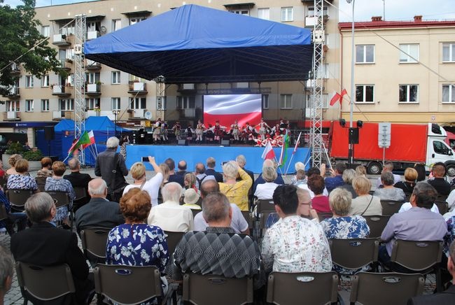 Niżańska droga do niepodległości