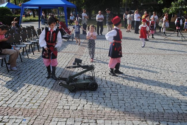 Niżańska droga do niepodległości