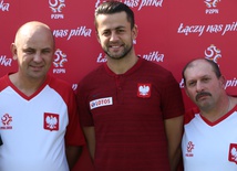 Audiodeskrypcja i "easy access" dla niepełnosprawnych kibiców