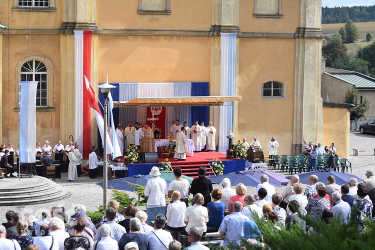 Diecezjalne Dożynki w Wambierzycach