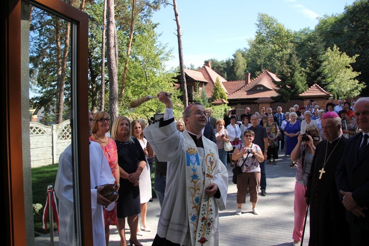 Poświęcenie nowej części dom opieki przy parafii pw. św. Józefa w Zielonej Górze