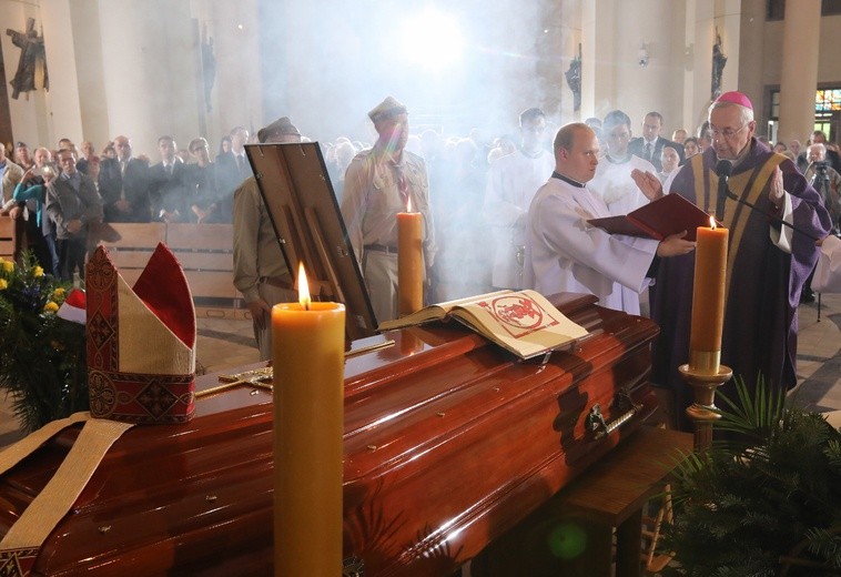 Pogrzeb abp. Szczepana Wesołego – cz. 2