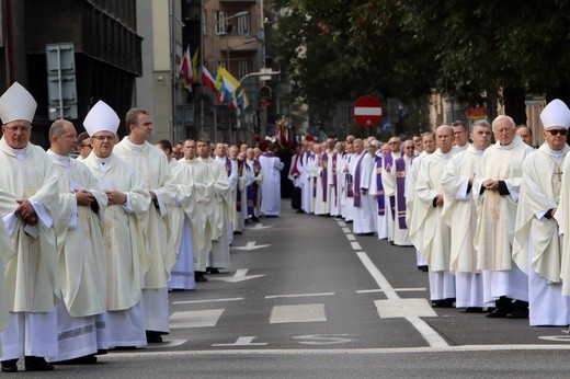 Pogrzeb abp. Szczepana Wesołego – cz. 2