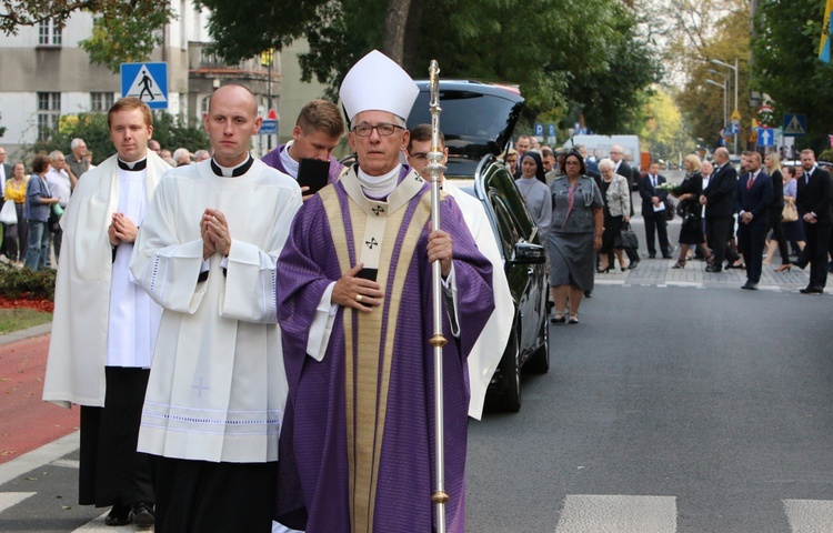 Pogrzeb abp. Szczepana Wesołego – cz. 2