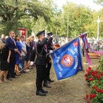 Uroczystość patriotyczna w Starych Budach