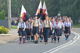 Z Rybnika-Niewiadomia dotarło piechotą 182 Skautów Europy i ich bliskich. Skauci – czyli harcerze katoliccy – przyjechali  na tę pielgrzymkę z całego Górnego Śląska.