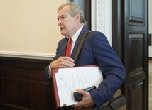 Gliński: Nie dałem ani grosza na film "Kler"