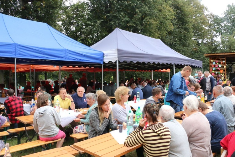 "Miodobranie-Miodogranie" w Konarach 2018