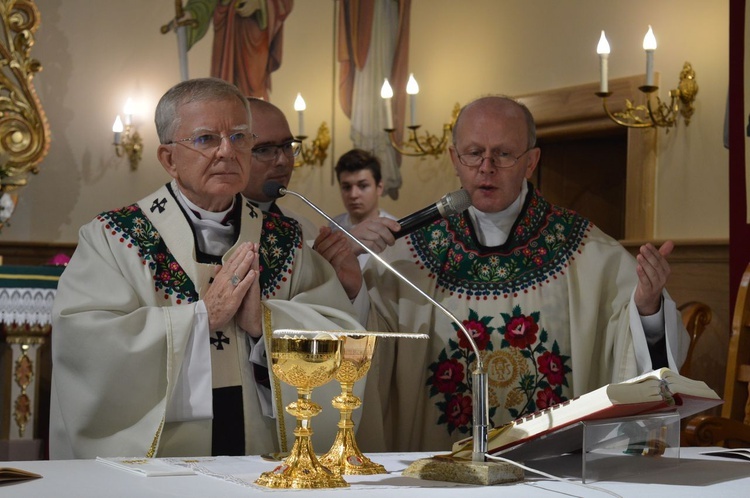 Abp Marek Jędraszewski w Cichem